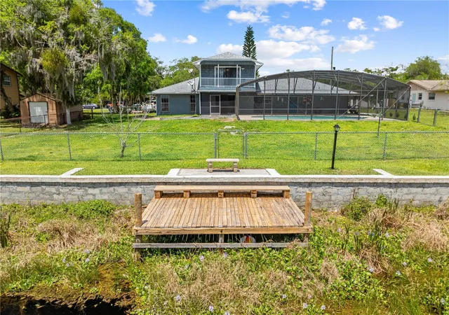Photo 4 of Single family home for sale at 6570 Bay Shore Dr, Saint Cloud, FL 34771 | MLS# S5148617 | Listing updated on 2026-09-05