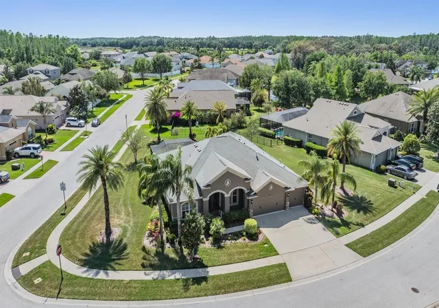 Photo 2 of Single family home for sale at 8721 Crystal Crk Ct, Land O Lakes, FL 34638 | MLS# L4961391 | Listing updated on 2026-10-06