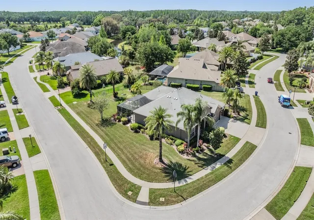 Photo 4 of Single family home for sale at 8721 Crystal Crk Ct, Land O Lakes, FL 34638 | MLS# L4961391 | Listing updated on 2026-10-06