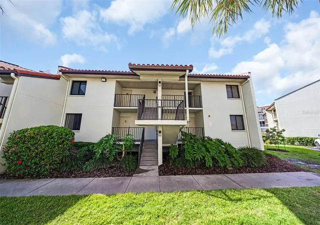 Homes for sale in Tierra Verde, FL | 1515 Pinellas Bayway S #14, Tierra Verde, FL 33715 | MLS# TB8501745