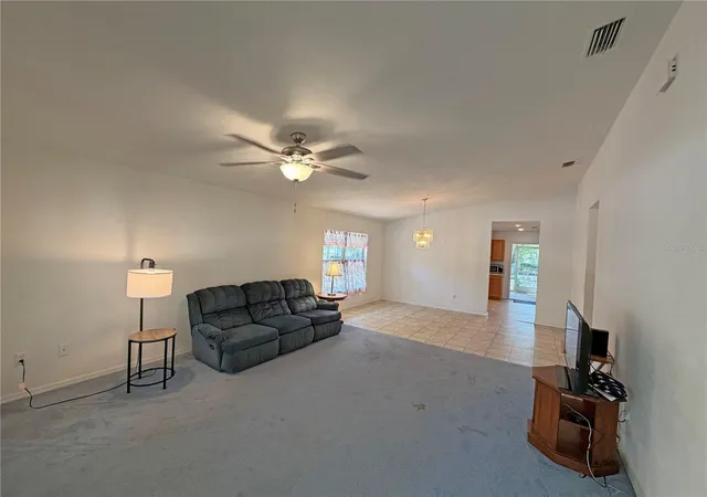 3rd image of 22921 Se 60Th Ln, Hawthorne, FL 32640 | MLS# GC539803