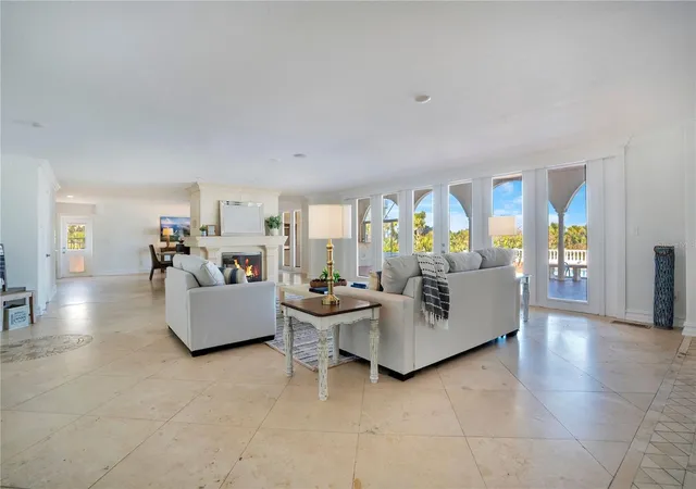 5th image of 2117 Ocean Dr, New Smyrna Beach, FL 32169 | MLS# O6402238