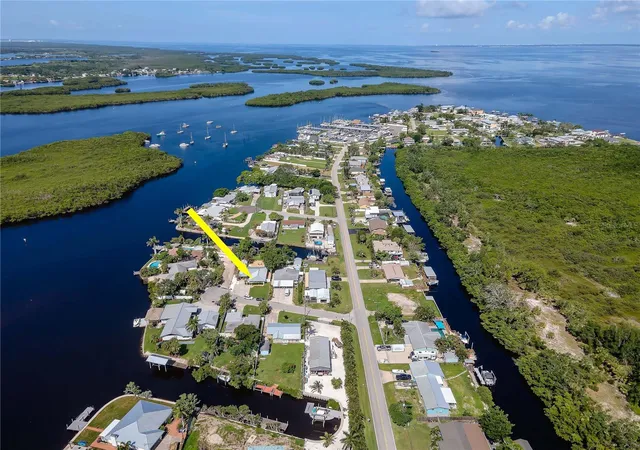 Homes for sale in Ruskin, FL | 106 Steven St, Ruskin, FL 33570 | MLS# TB8501771