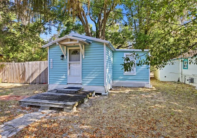 Homes for sale in Gainesville, FL | 1032 Nw 40Th Ave, Gainesville, FL 32609 | MLS# GC539805