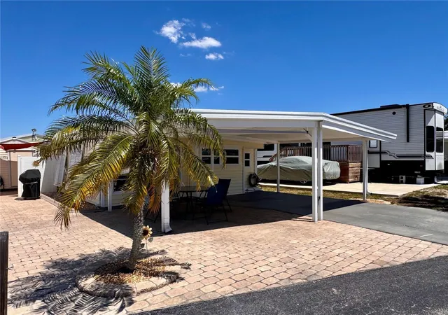 Homes for sale in Englewood, FL | 1475 Flamingo Dr #128, Englewood, FL 34224 | MLS# C7525346