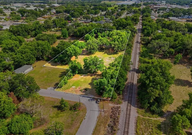1st image of 1705 Marshall St, Bartow, FL 33830 | MLS# L4961394