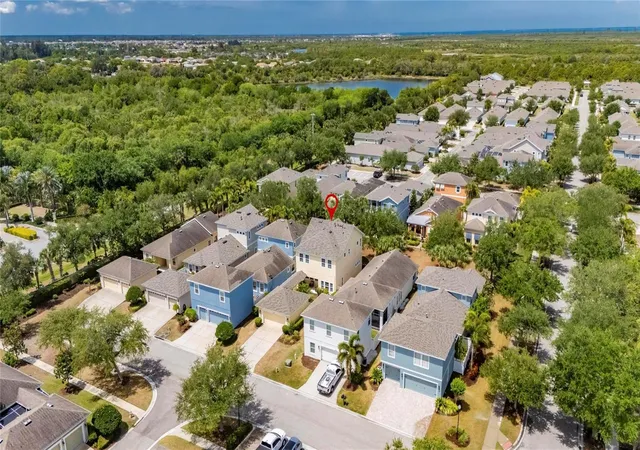 Photo 2 of Single family home for sale at 508 Winterside Dr, Apollo Beach, FL 33572 | MLS# TB8501799 | Listing updated on 2026-08-21