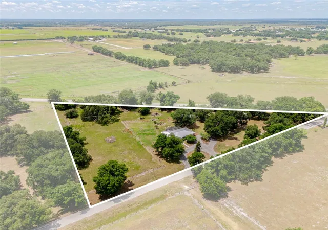 2nd image of 2087 Sw Garner Ave, Arcadia, FL 34266 | MLS# C7525352