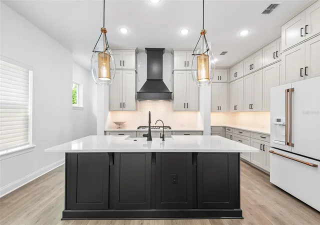 4th image of 1619 S Osceola Ave, Orlando, FL 32806 | MLS# O6402265