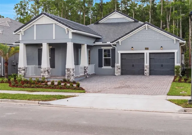 Photo 2 of Single family home for sale at 14353 Crst Palm Ave, Windermere, FL 34786 | MLS# G5111542 | Listing updated on 2026-09-23