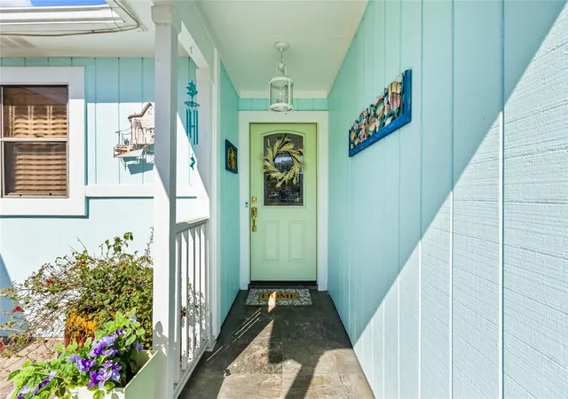 Photo 2 of Single family home for sale at 6609 Mauna Loa Blvd, Sarasota, FL 34241 | MLS# A4691414 | Listing updated on 2026-10-10