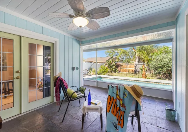 Photo 3 of Single family home for sale at 6609 Mauna Loa Blvd, Sarasota, FL 34241 | MLS# A4691414 | Listing updated on 2026-10-10