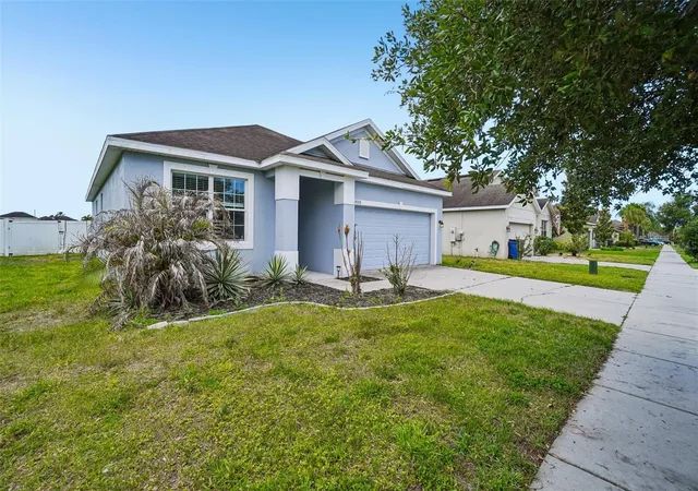 3rd image of 14310 Alistar Manor Dr, Wimauma, FL 33598 | MLS# TB8501812
