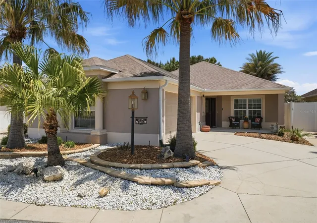 Homes for sale in The Villages, FL | 2975 Thayer Ter, The Villages, FL 32163 | MLS# G5111549
