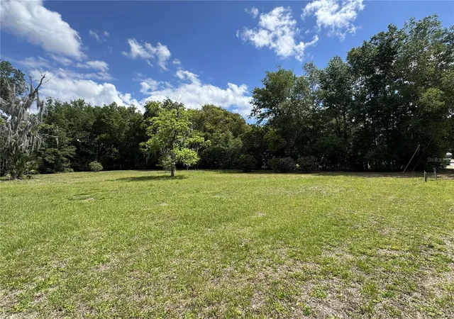3rd image of 65 Howard St, Umatilla, FL 32784 | MLS# FC318051