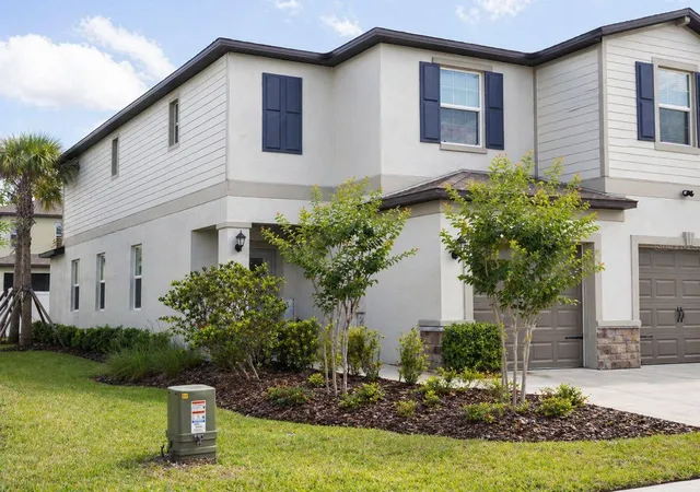Homes for sale in Zephyrhills, FL | 36384 Well Hill Wy, Zephyrhills, FL 33541 | MLS# TB8501823