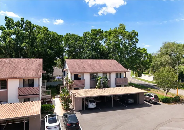 3rd image of 514 Tabor Ct #C, Safety Harbor, FL 34695 | MLS# TB8501825