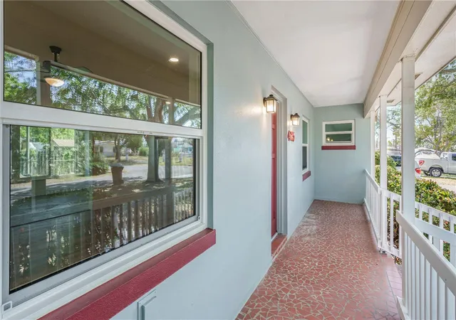 Photo 4 of Single family home for sale at 4725 Del Rio Way S, Gulfport, FL 33711 | MLS# TB8501838 | Listing updated on 2026-10-10