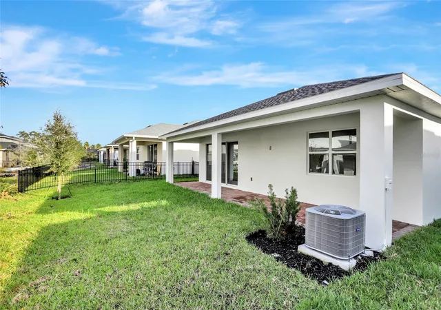 Homes for sale in Sanford, FL | 3540 Stonebriar Ln, Sanford, FL 32771 | MLS# O6402301
