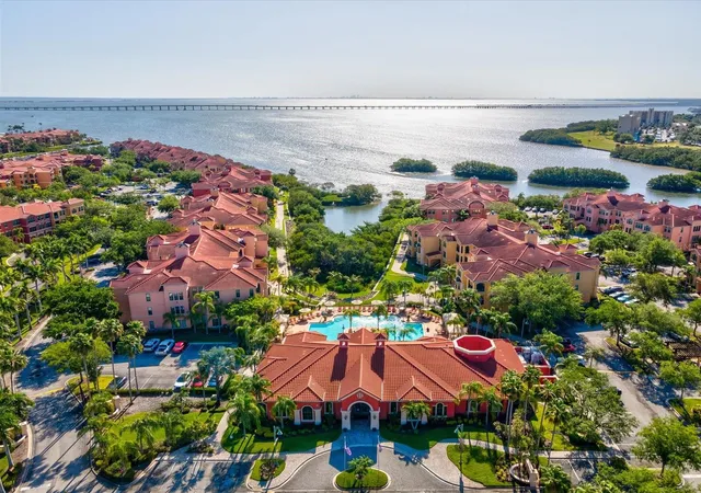 Homes for sale in Clearwater, FL | 2731 Via Capri #925, Clearwater, FL 33764 | MLS# TB8501845
