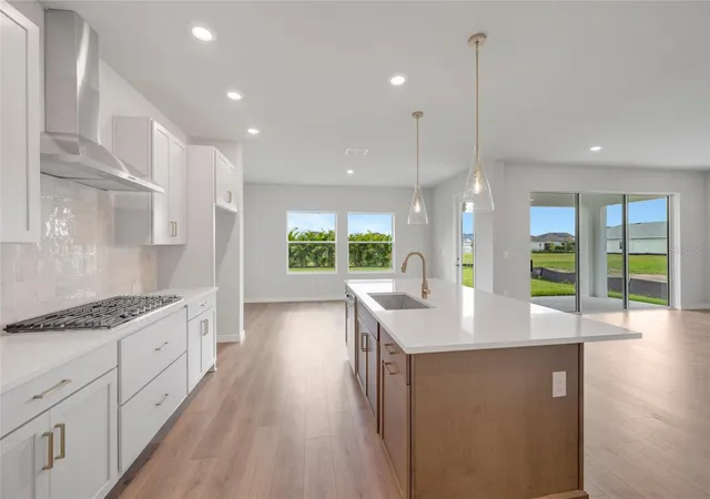 Photo 3 of Single family home for sale at 5182 Crk Sand Dr, Apollo Beach, FL 33572 | MLS# TB8501851 | Listing updated on 2026-10-04