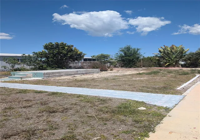 Photo 2 of Land for sale at 1273 Kingfisher Dr, Englewood, FL 34224 | MLS# A4691444 | Listing updated on 2026-05-01