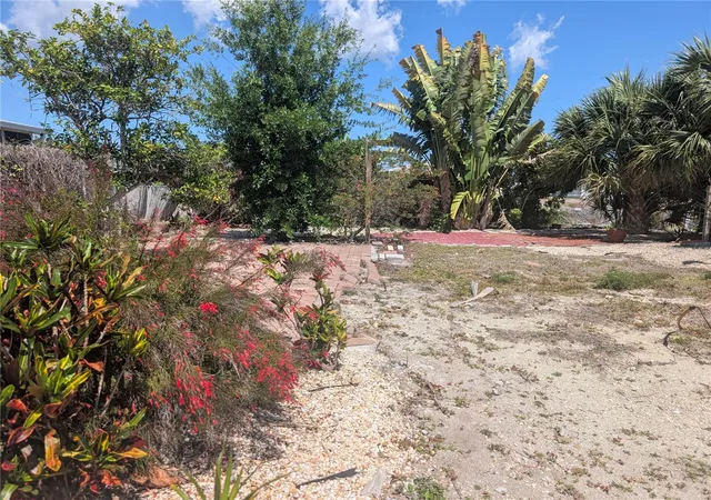 Photo 4 of Land for sale at 1273 Kingfisher Dr, Englewood, FL 34224 | MLS# A4691444 | Listing updated on 2026-05-01