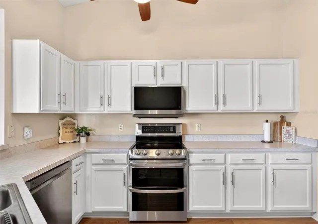 Photo 3 of Single family home for sale at 25073 Riverwalk Dr, Leesburg, FL 34748 | MLS# G5111576 | Listing updated on 2026-10-21