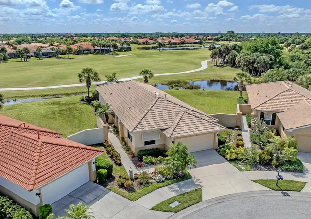 Photo 2 of Single family home for sale at 101 Mestre Pl, North Venice, FL 34275 | MLS# N6144084 | Listing updated on 2026-08-09