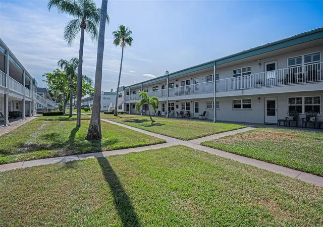 Condo for sale at 5216 81st Street N #5, Saint Petersburg, FL 33709 | MLS# TB8501889