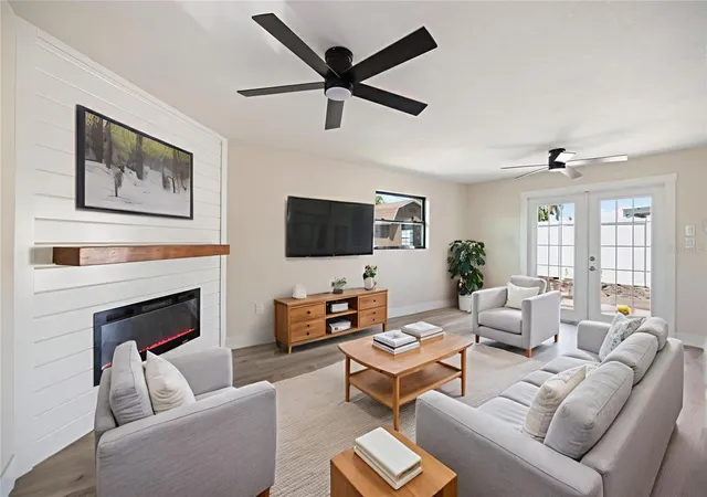 3rd image of 11014 58Th St N, Pinellas Park, FL 33782 | MLS# A4691454