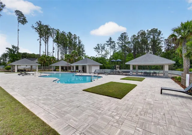 Photo 3 of Single family home for sale at 428 Sw 144th Drive, Newberry, FL 32669 | MLS# GC539819 | Listing updated on 2026-08-12