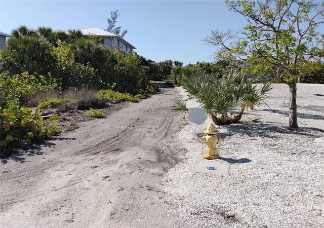 2nd image of 91 Gasparilla Wy, Placida, FL 33946 | MLS# D6147212