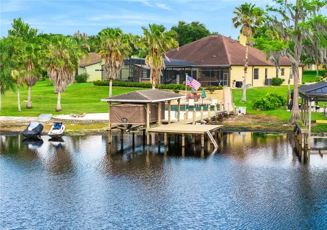 Photo 1 of Single family home for sale at 11325 Preston Cvs Rd, Clermont, FL 34711 | MLS# G5111586 | Listing updated on 2026-10-13