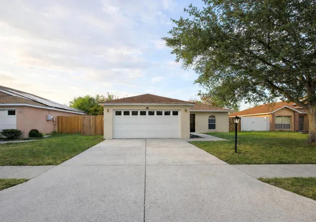 Homes for sale in Auburndale, FL | 101 Diamond Ridge Blvd, Auburndale, FL 33823 | MLS# O6402393