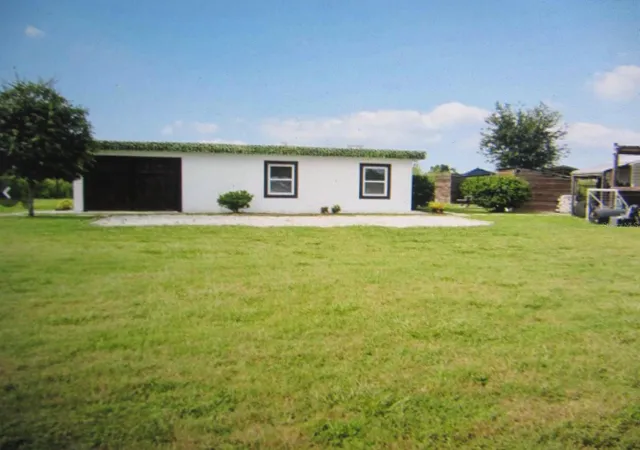 Homes for sale in Myakka City, FL | 46365 State Road 64 E, Myakka City, FL 34251 | MLS# A4691472
