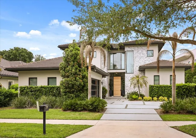 Homes for sale in Orlando, FL | 10348 Kensington Shore Dr, Orlando, FL 32827 | MLS# O6402412
