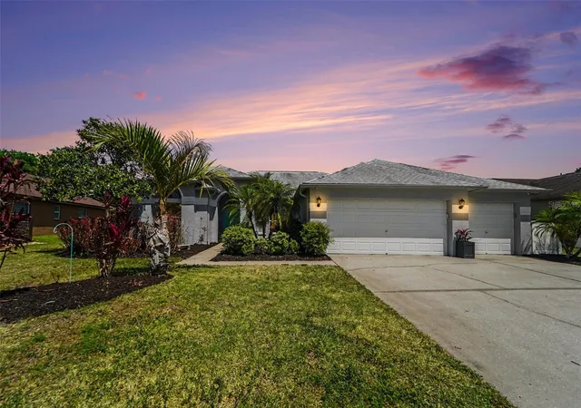 Homes for sale in Odessa, FL | 19717 Wyndham Lakes Dr, Odessa, FL 33556 | MLS# TB8501948