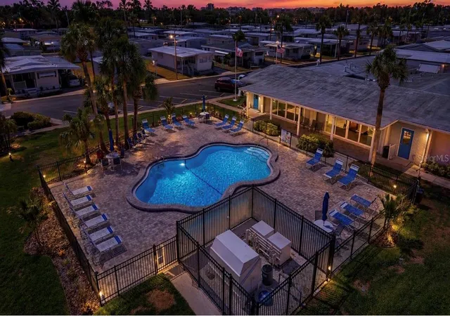 3rd image of 2000 E Bay Dr #85, Largo, FL 33771 | MLS# TB8501949
