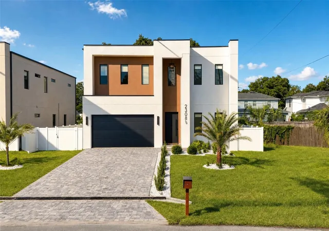 Photo 1 of Single family home for sale at 2308 N 1/2 Elcoe Dr, Tampa, FL 33603 | MLS# TB8501953 | Listing updated on 2026-10-21