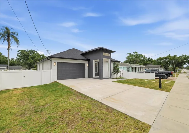 Homes for sale in Tampa, FL | 7505 N Rome Ave, Tampa, FL 33604 | MLS# TB8501971
