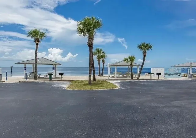 Homes for sale in New Port Richey, FL | 5106 Blue Heron Dr, New Port Richey, FL 34652 | MLS# TB8501997
