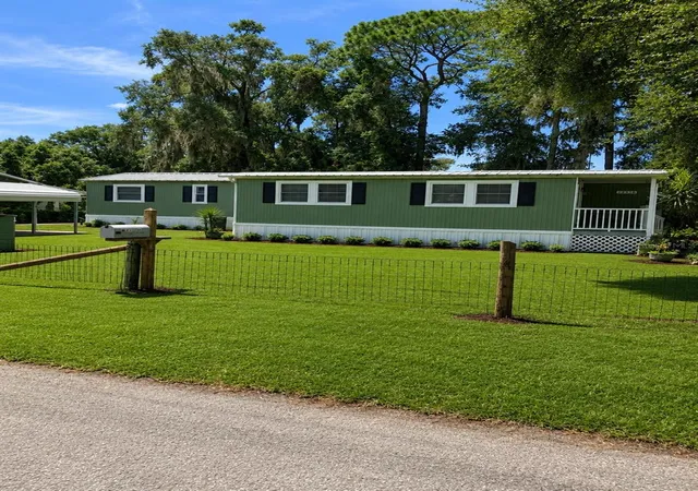 1st image of 29030 Forbes St, Nobleton, FL 34661 | MLS# TB8502005
