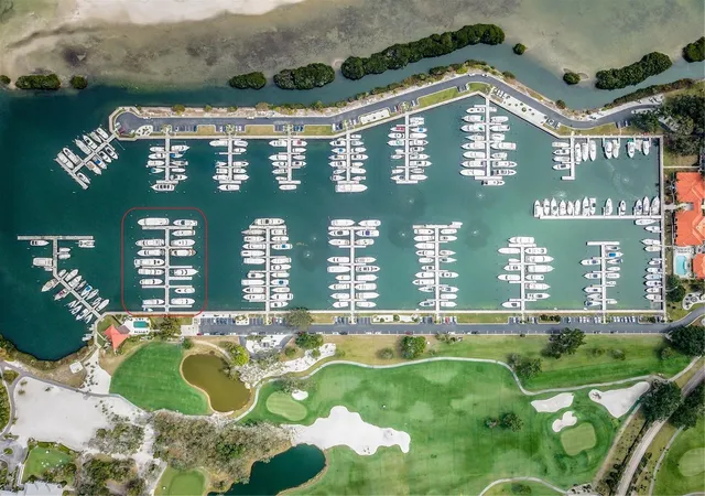3rd image of 2600 Harbourside Dr #B-06, Longboat Key, FL 34228 | MLS# A4691498