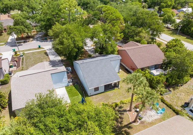 5th image of 19595 Kapok Ct, Port Charlotte, FL 33952 | MLS# A4691503