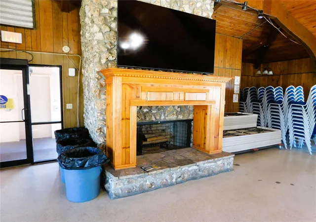 Listing Photo 2 - Condo for sale in building located at 9000 Us Hwy 192, CLERMONT, FL 34714 - Unit #166