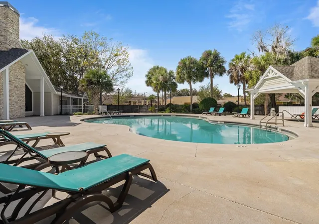 13th image of 4700 Sw Archer Rd #2, Gainesville, FL 32608 | MLS# GC539826