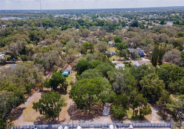 15th image of 1810, 1814 Cemetery Rd, Holiday, FL 34691 | MLS# TB8502041