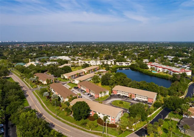 Homes for sale in ST PETERSBURG, FL | 4550 Overlook Dr Ne, ST PETERSBURG, FL 33703