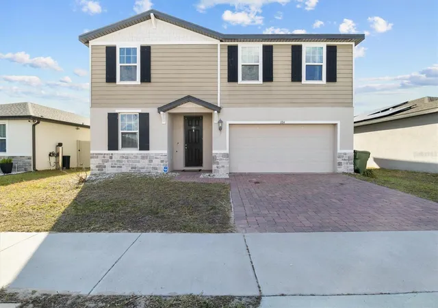Photo 1 of Single family home for sale at 884 Cambridge Dr, Winter Haven, FL 33881 | MLS# TB8502061 | Listing updated on 2026-09-03